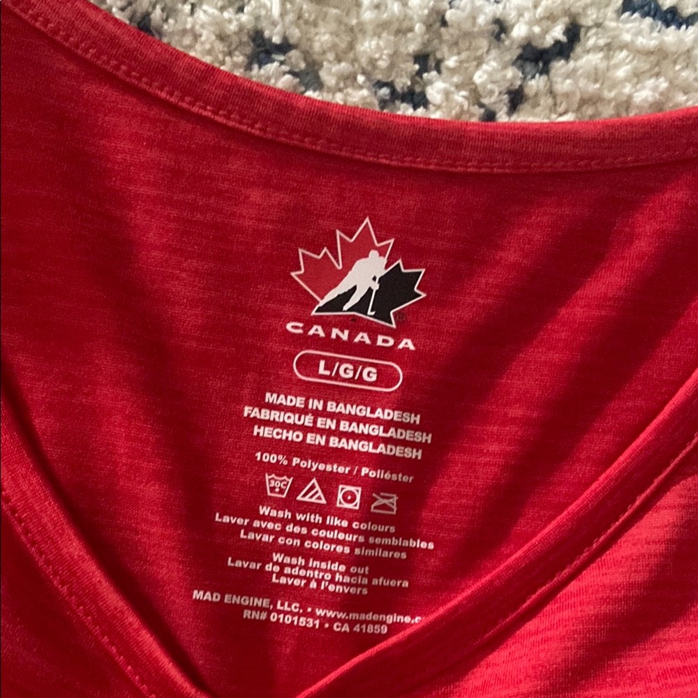 Red Canada Tank Top - Picture 2 of 3